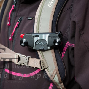 Kamera am Schultergurt des Rucksacks mittels Capture Pro von Peak Design befestigen