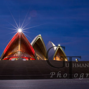 Die Oper von Sydney bei Nacht
