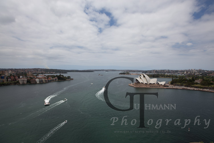 Aussicht auf Hafen und Oper von Sydney