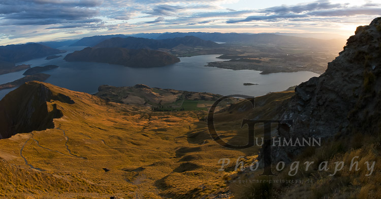 Neuseeland Aussicht vom Roys Peak auf den Lake Wanaka