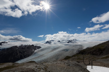 Eis und Schnee soweit das Auge reicht – das Harding Icefield