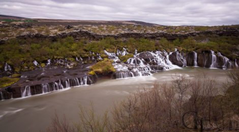 Island Wasserfall Hraunfoss
